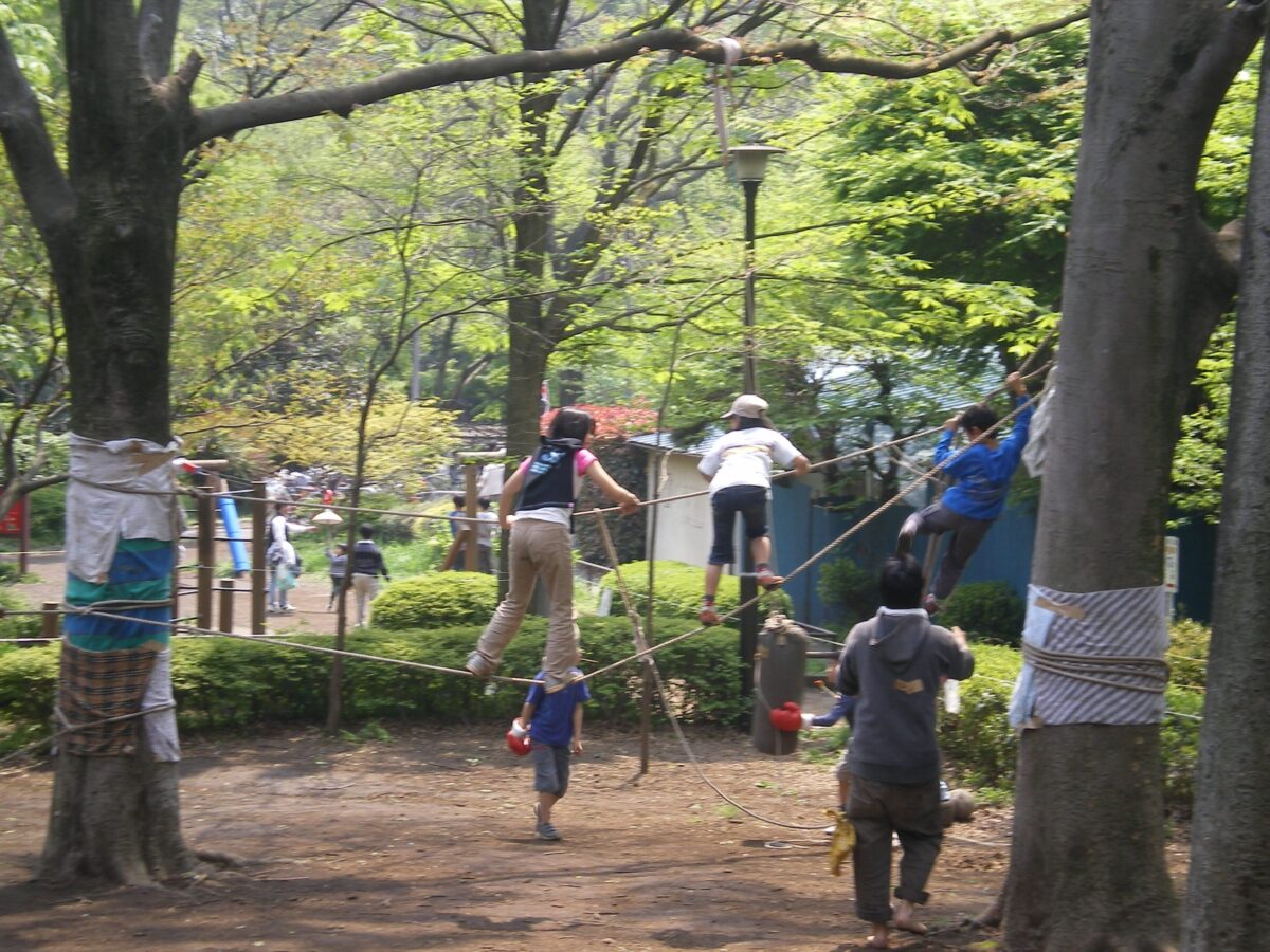 石神井プレーパーク写真(ロープ)