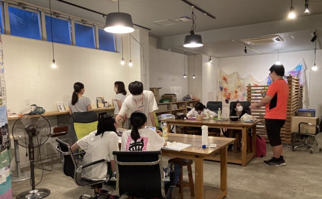 NPO法人キッズバレイ　ユースセンター夜☆ココ