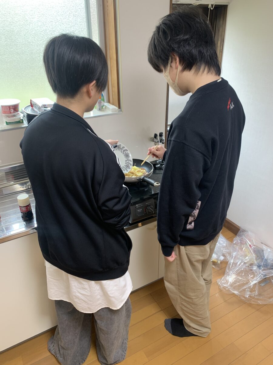 20250410_041529992_iOS